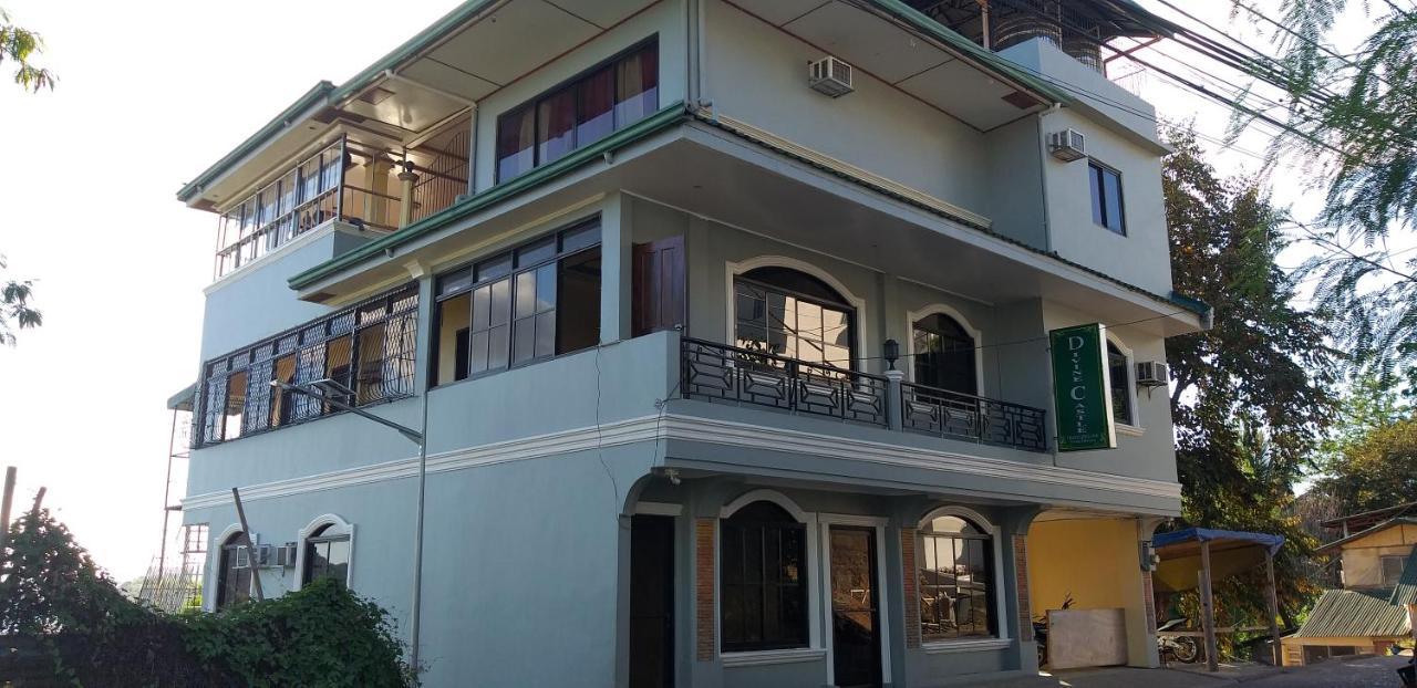Divine Castle Travelers Inn Coron Exterior photo