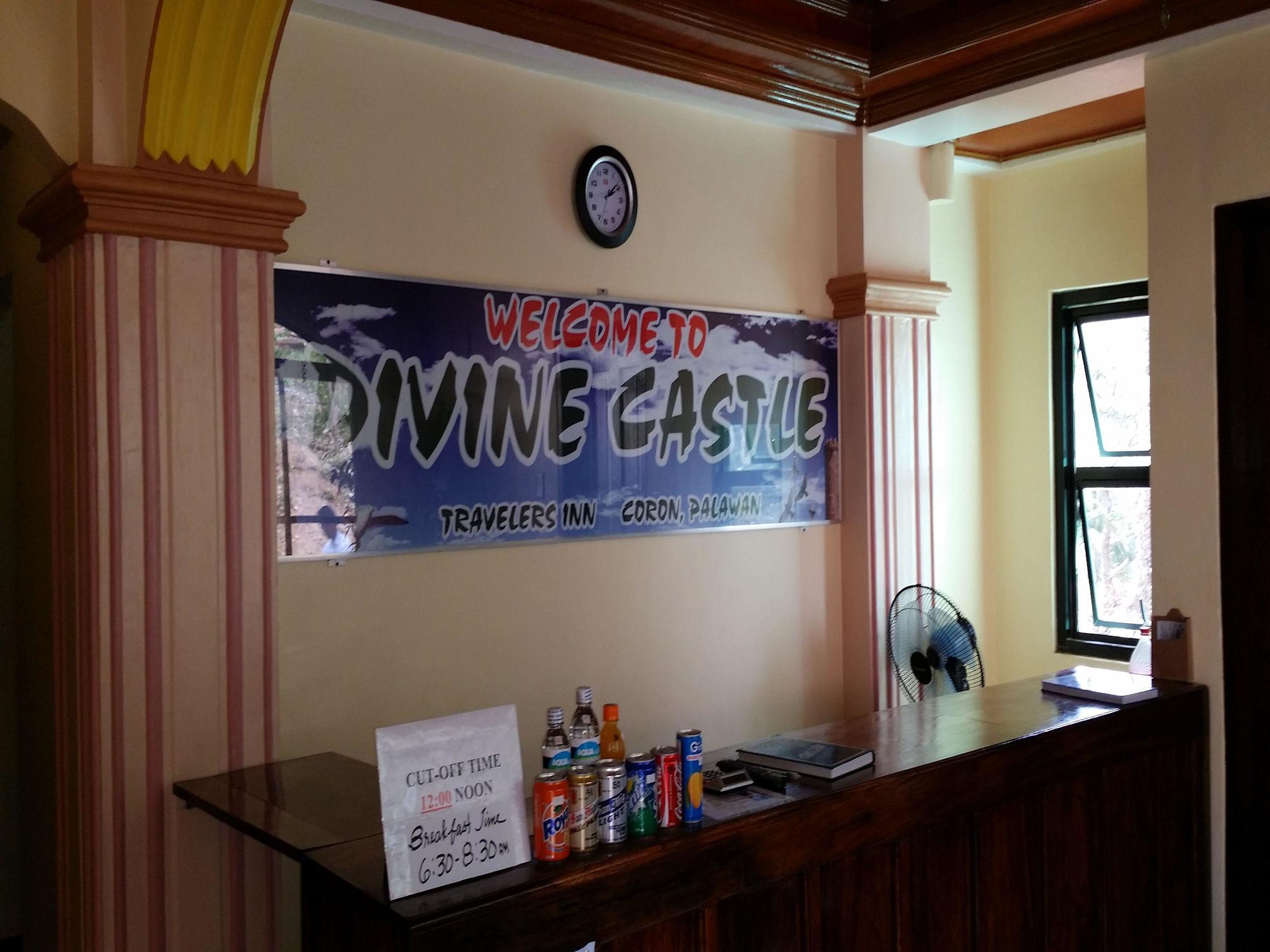 Divine Castle Travelers Inn Coron Exterior photo